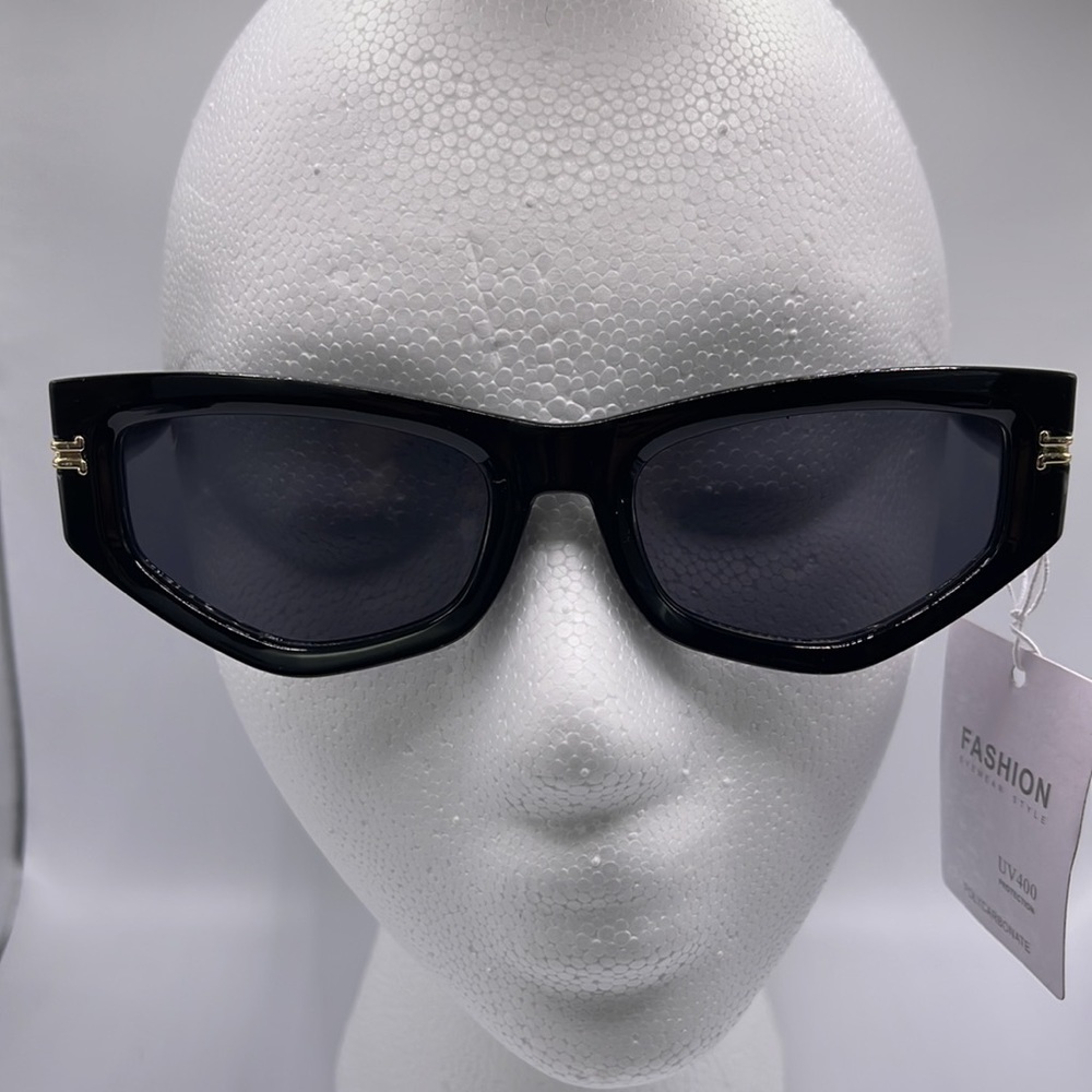 chunky Black Gold Accent Fashion Sunglasses - Picture 6 of 9